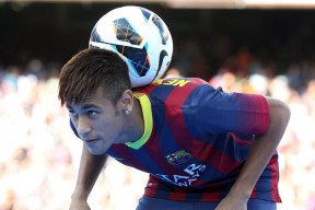 Milan sports-七赛季淬火，一剑光寒—德约科维奇再攀巅峰，TL球迷集体沸腾