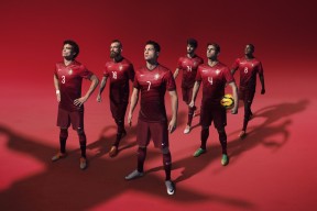 米兰体育官网-双线告捷，科维托娃巧借规则破局，公牛领袖强势带队取胜